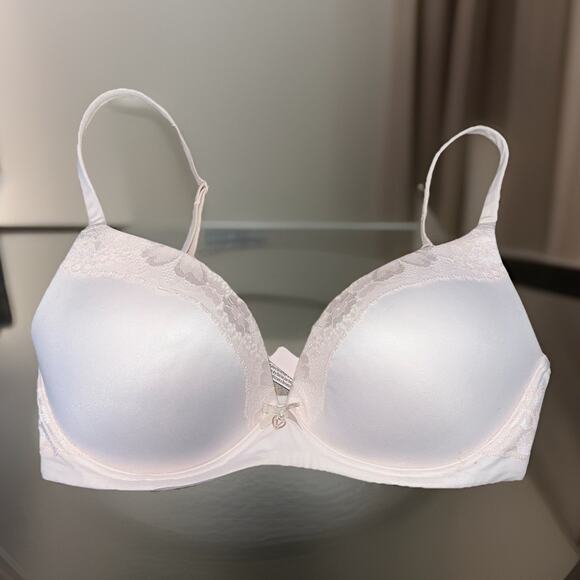 Victoria's Secret Other - Sold
